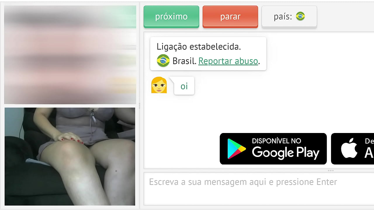 ela é casada abrindo a sua rata a estranhos